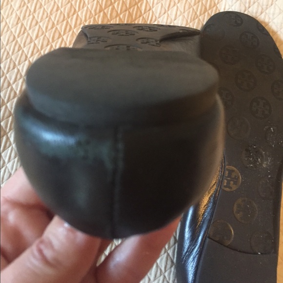 Tory Burch Black Reva Size 10 EUC 🎉HP 3.26.21🎉 - Picture 3 of 6